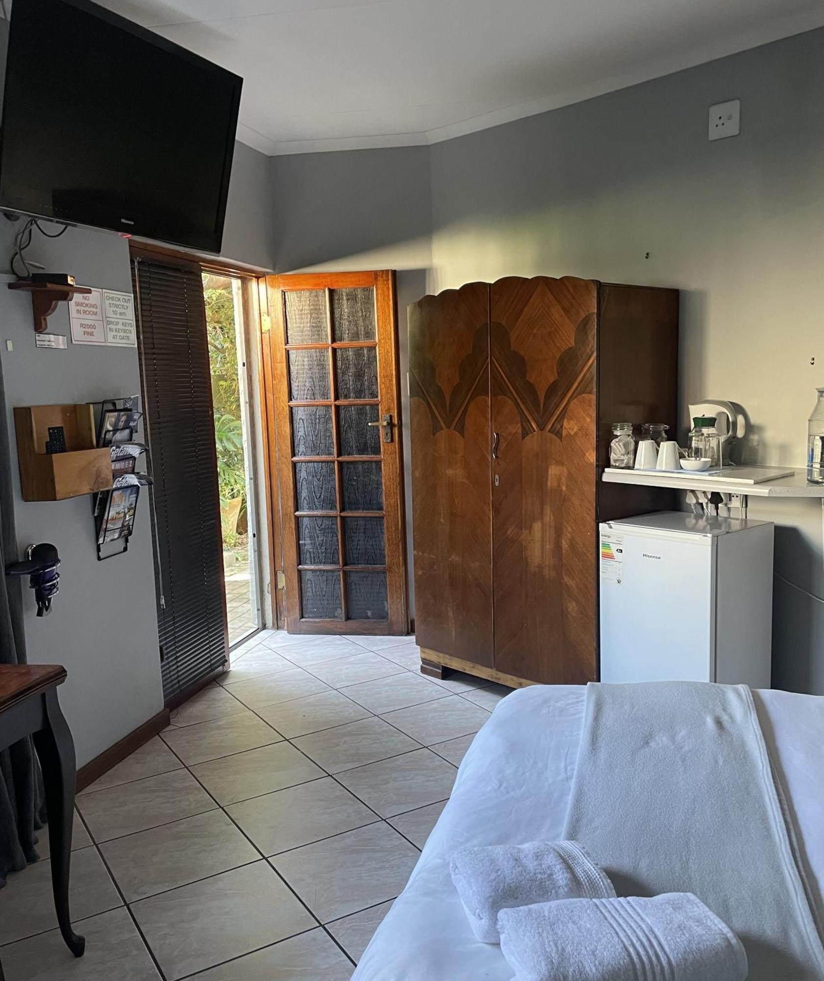Celtis Lane Guest House Boksburg Extérieur photo