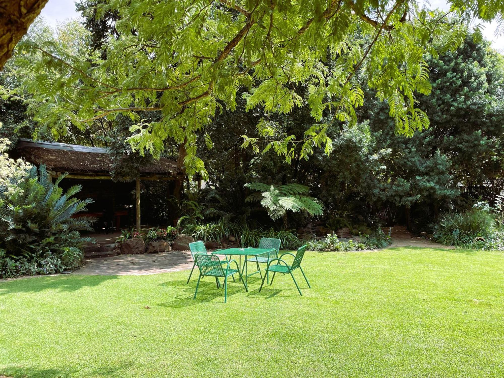 Celtis Lane Guest House Boksburg Extérieur photo