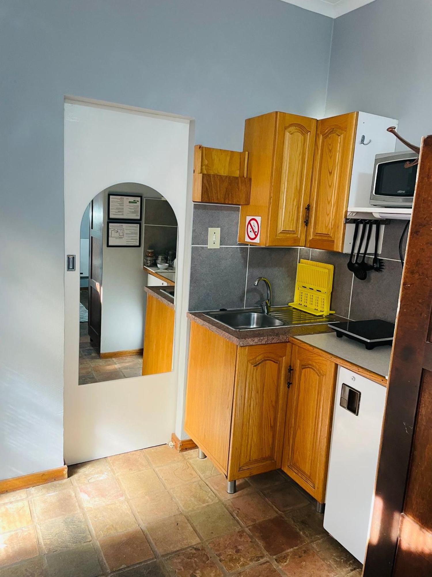 Celtis Lane Guest House Boksburg Extérieur photo