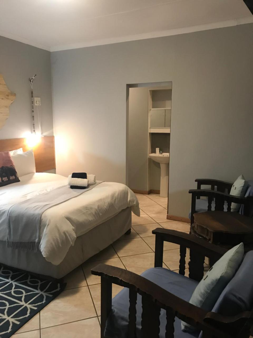 Celtis Lane Guest House Boksburg Extérieur photo